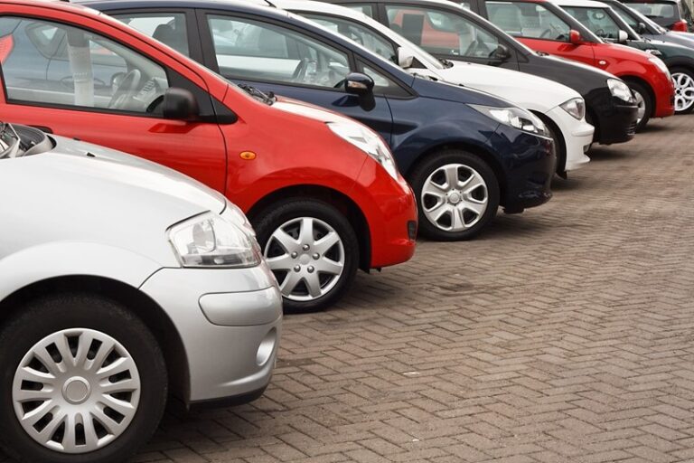 Autohandelaar ontsnapt deels aan btw-naheffing van € 3,5 miljoen